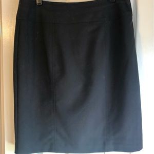 Black slimline skirt